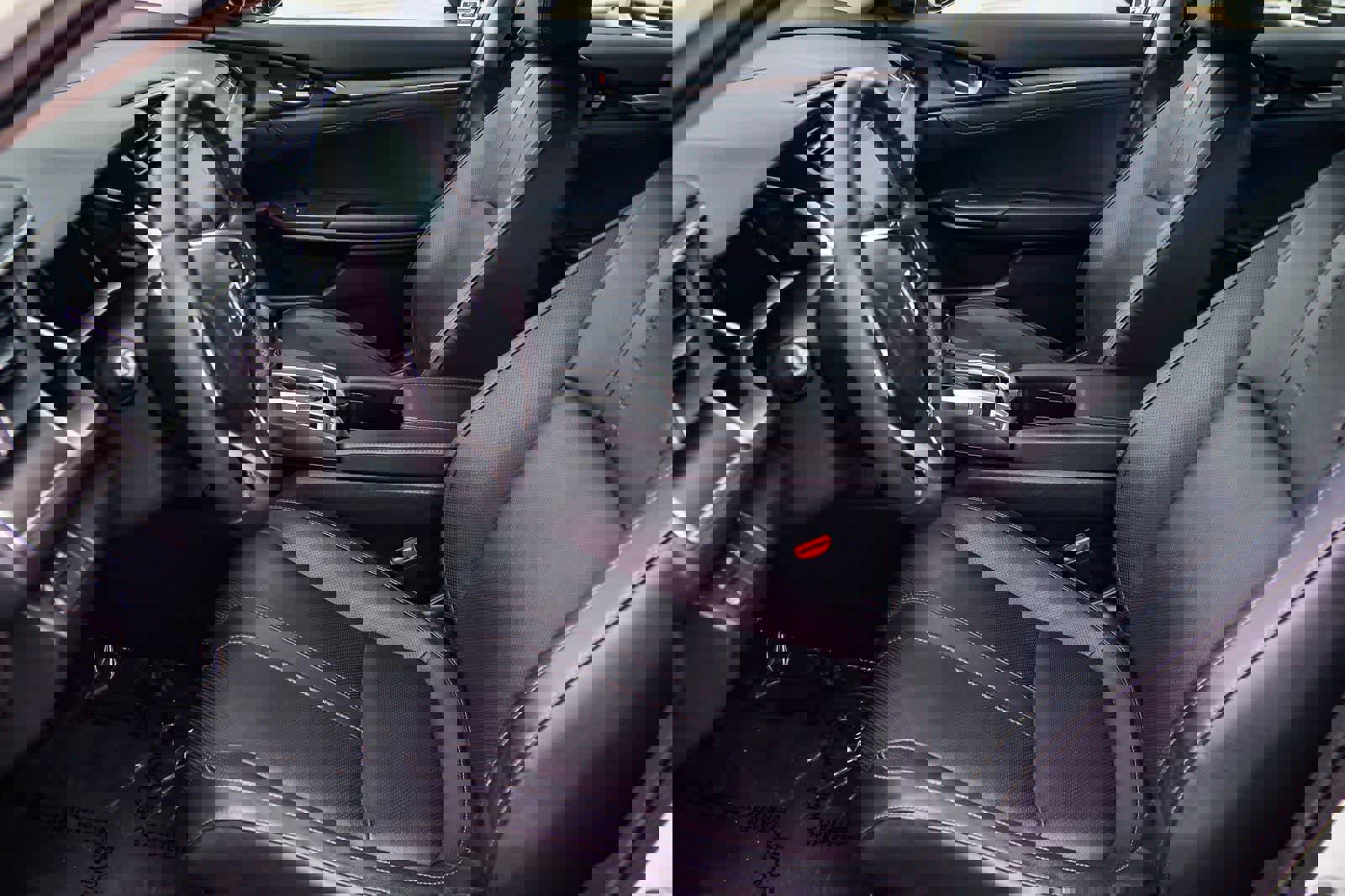 Used 2016 Honda Civic Touring image 18