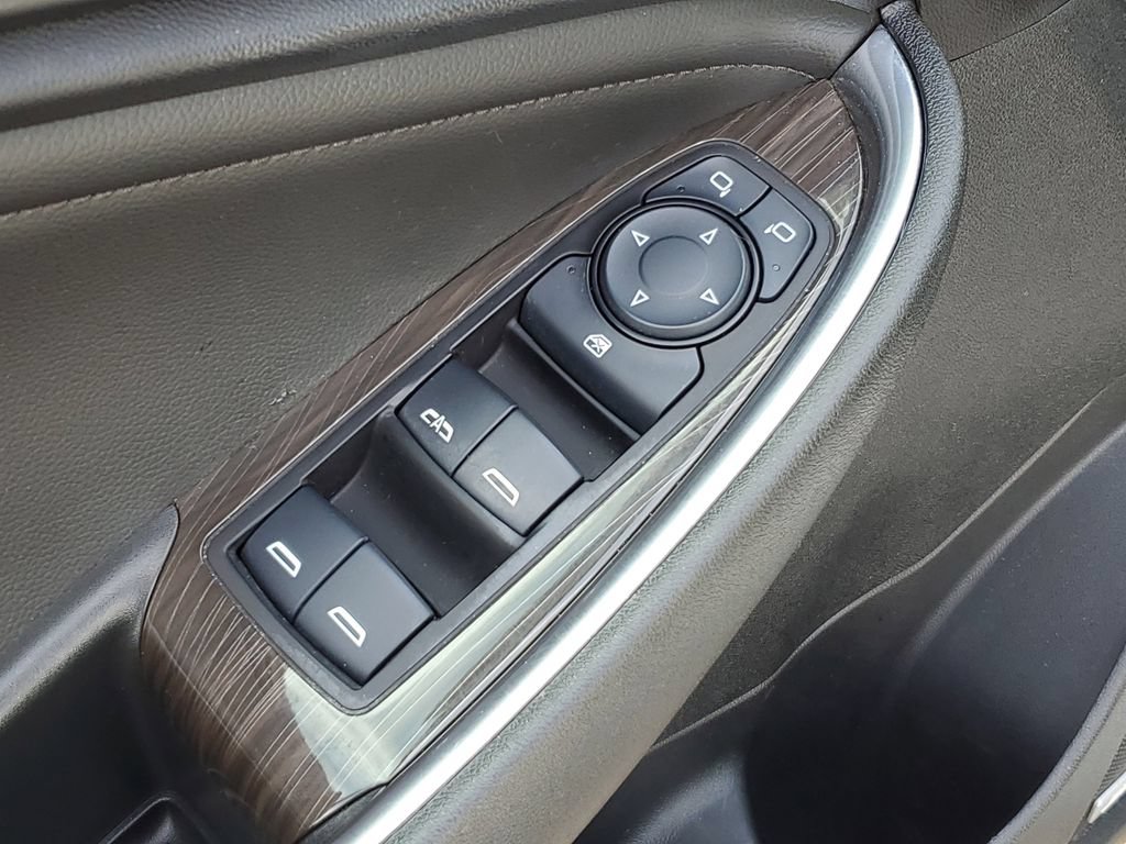 Used 2023 Chevrolet Malibu LT w/ Driver Confidence Package FWD image 23