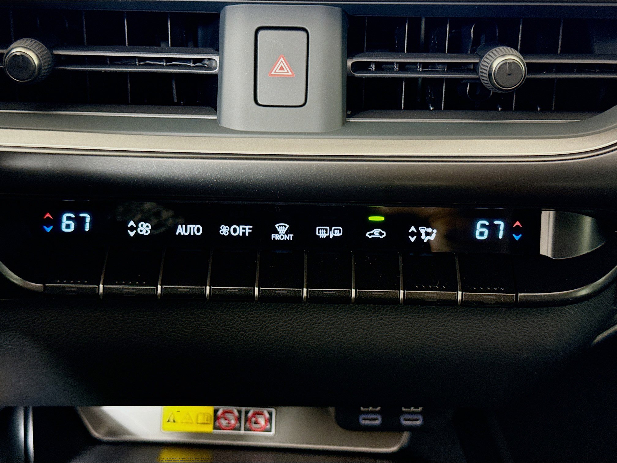 New 2026 Lexus UX 300h AWD w/ Accessory Package (2T) image 17