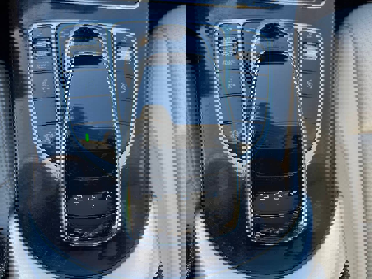 Used 2016 Mercedes-Benz C 300 C 300 4MATIC AWD 4dr Sedan image 9