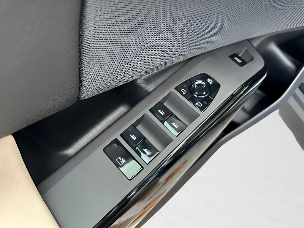 New 2026 BMW X3 xDrive30i AWD/4WD image 12