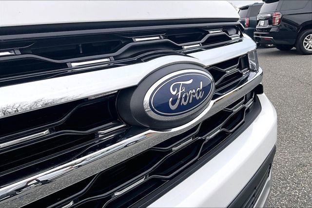Used 2024 Ford Expedition Max Limited image 34