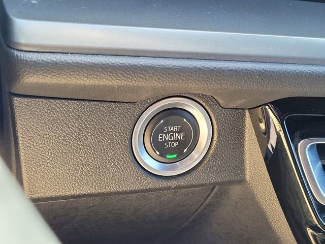 Used 2024 Chevrolet Traverse LT image 19