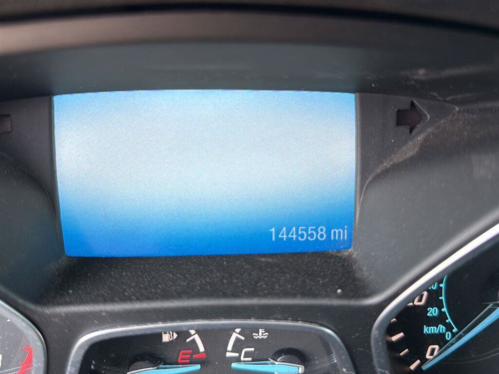 Used 2016 Ford Escape SE AWD/4WD image 4