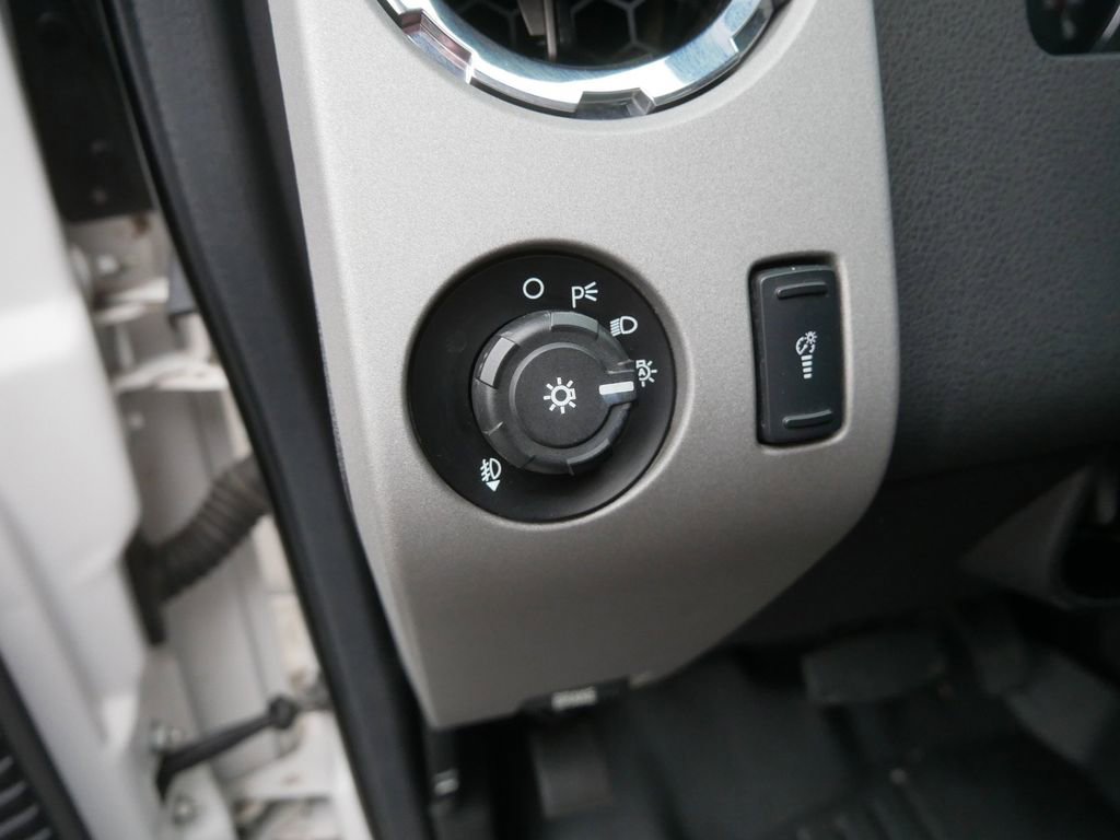 Used 2015 Ford F350 Lariat w/ Chrome Package AWD/4WD image 19