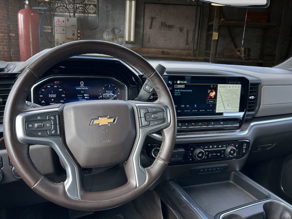 Certified 2025 Chevrolet Silverado 3500 LTZ w/ LTZ Plus Package image 21