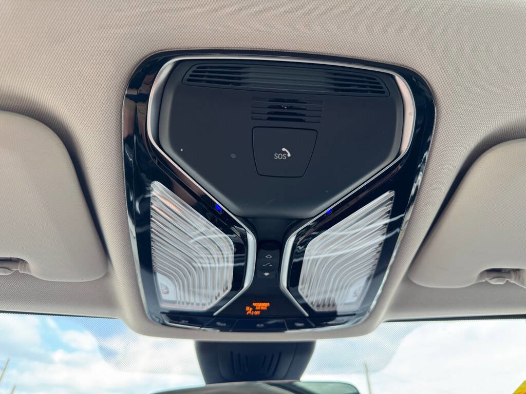 Used 2020 BMW X7 xDrive40i w/ Cold Weather Package image 32