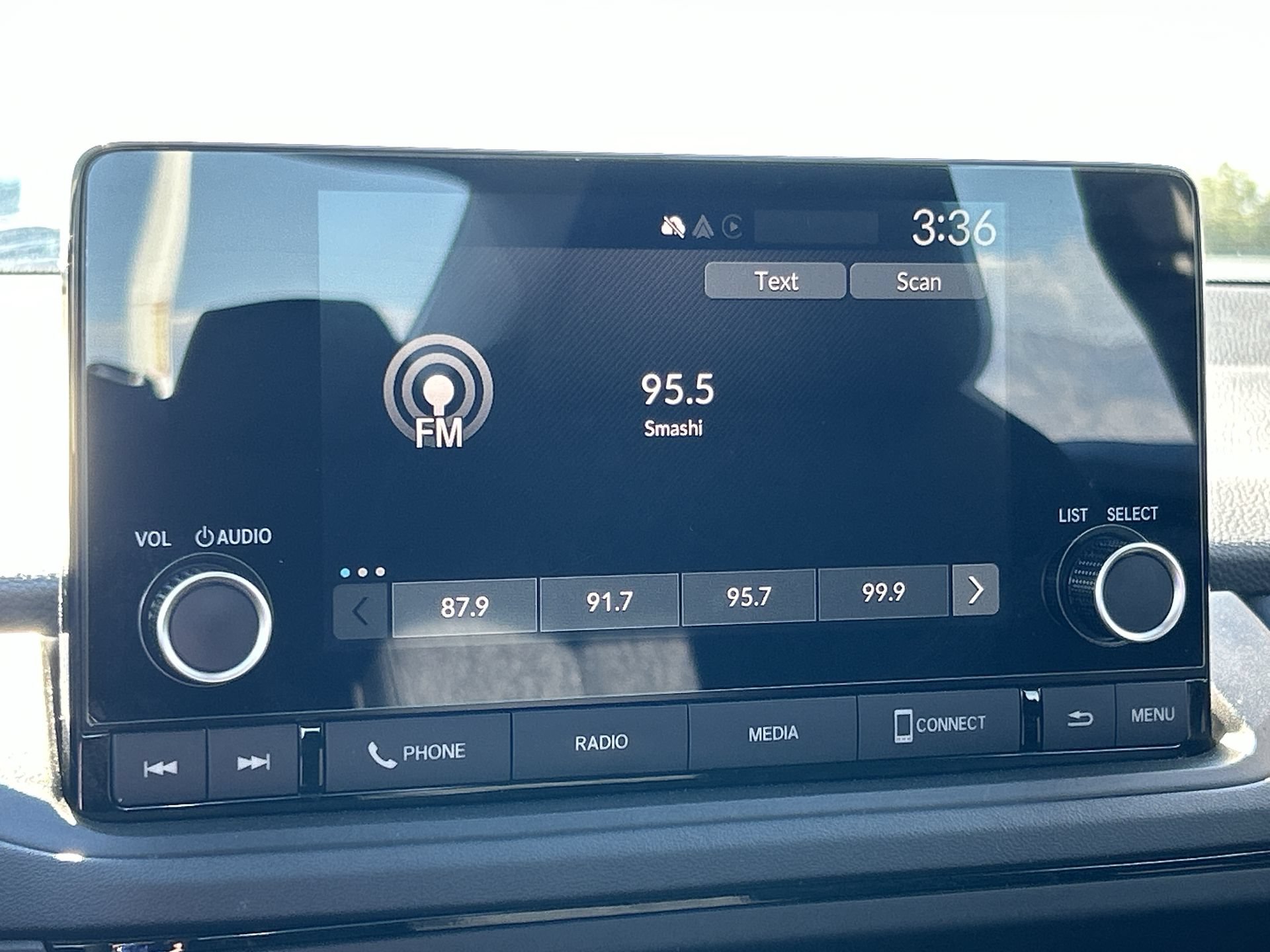 Certified 2024 Honda Accord EX image 12