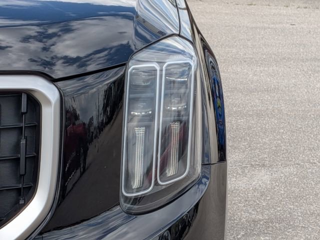Used 2023 Kia Telluride EX image 10