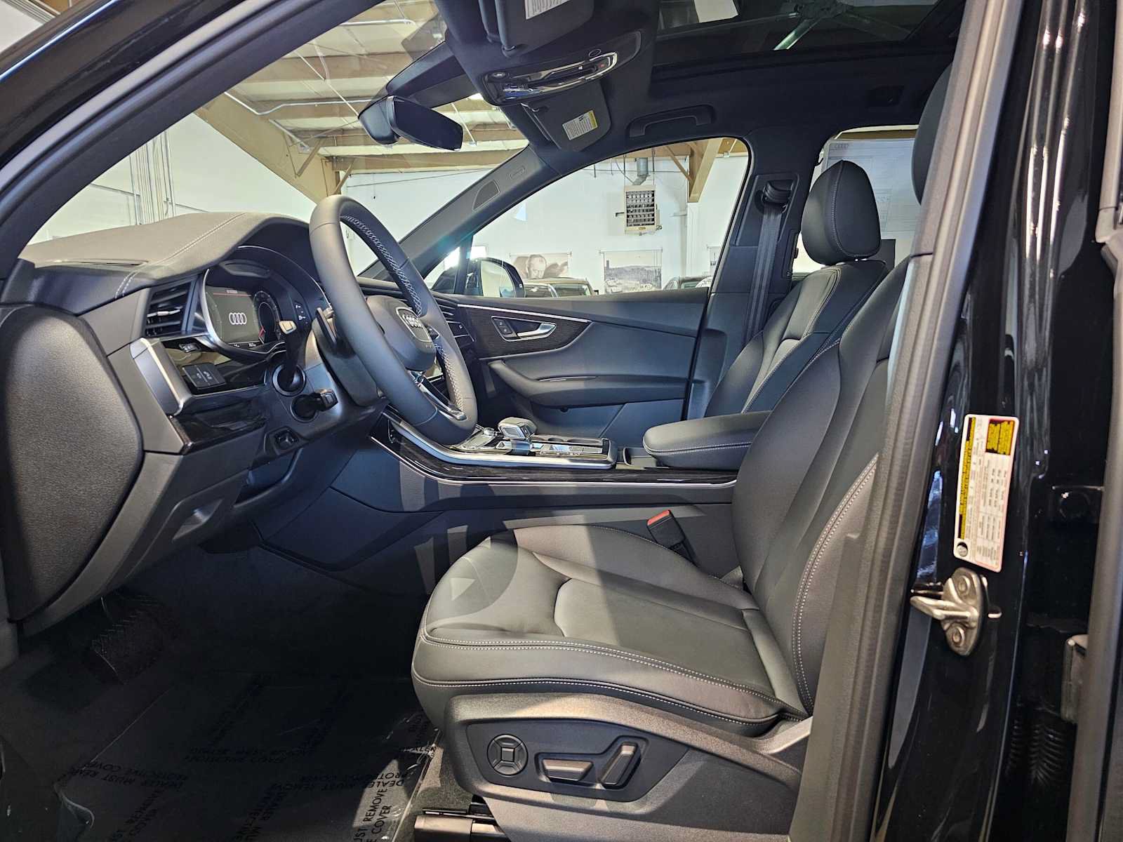 New 2026 Audi Q7 2.0T Premium AWD/4WD image 23