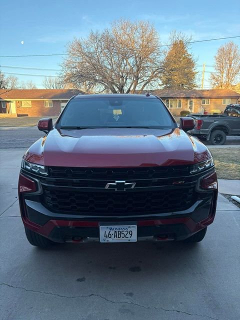 Used 2023 Chevrolet Suburban Z71 image 2