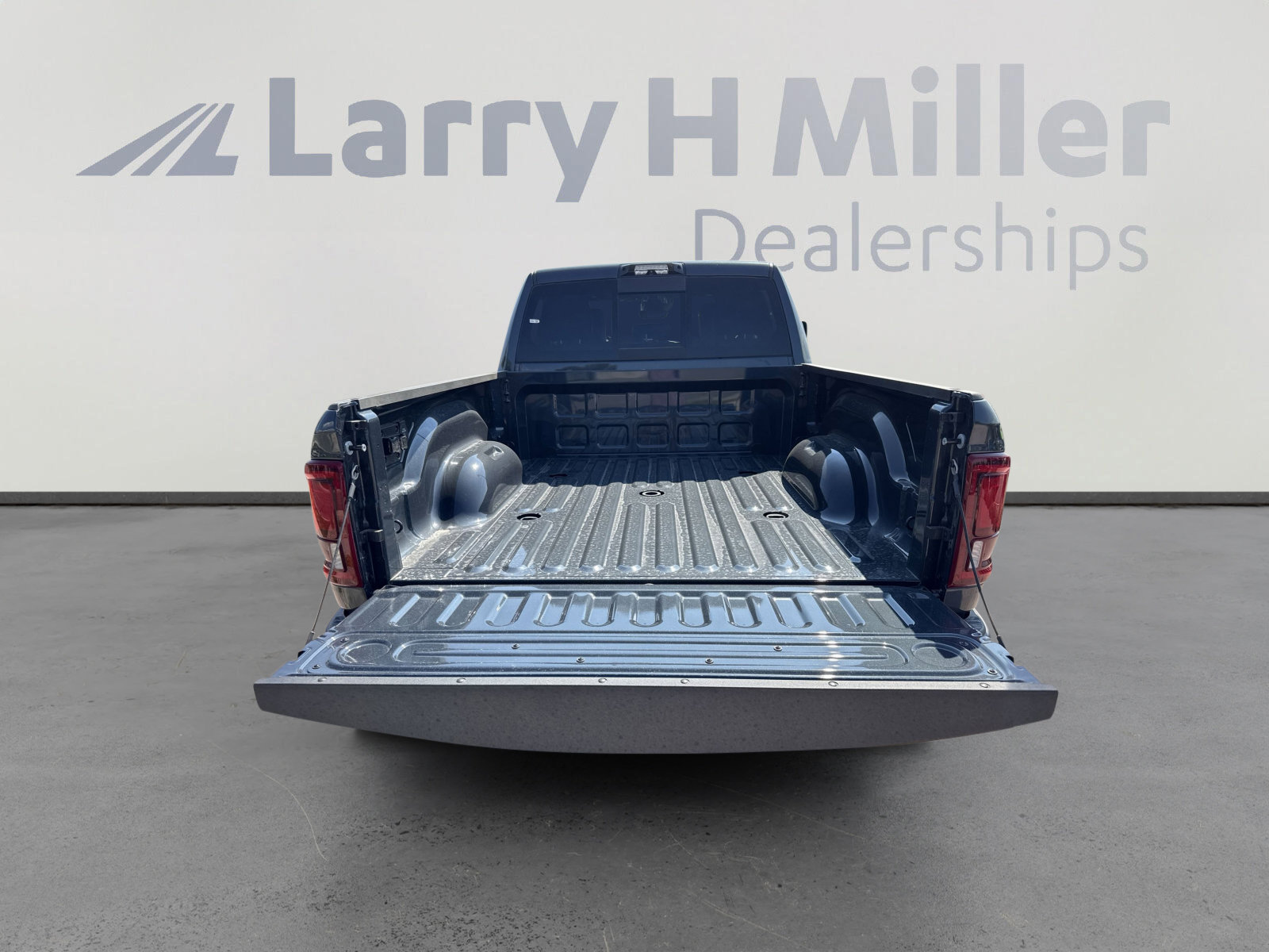 New 2025 RAM 2500 Rebel w/ Rebel Level 1 Equipment Group AWD/4WD image 32