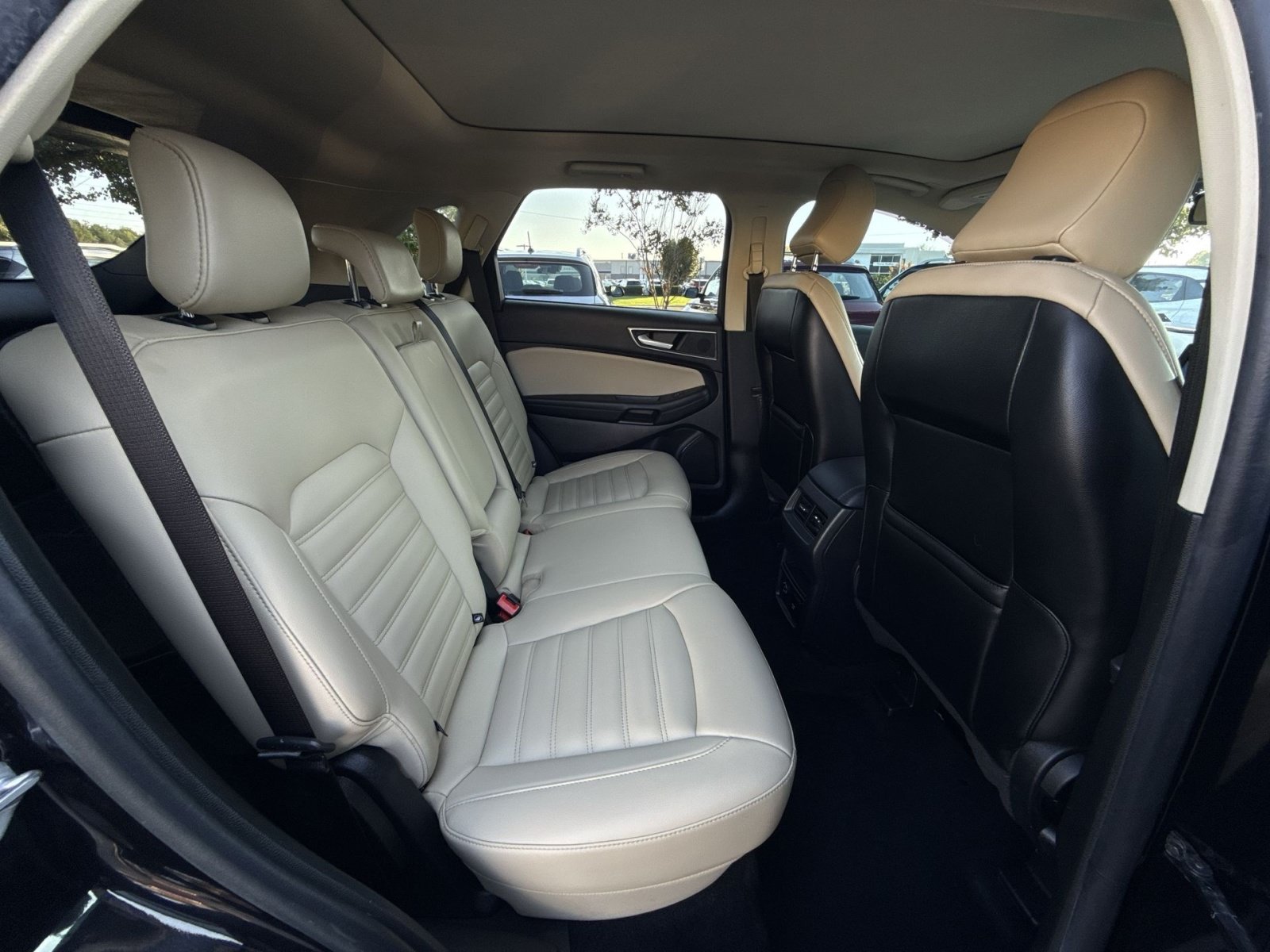 Used 2021 Ford Edge SEL w/ Convenience Package AWD/4WD image 24