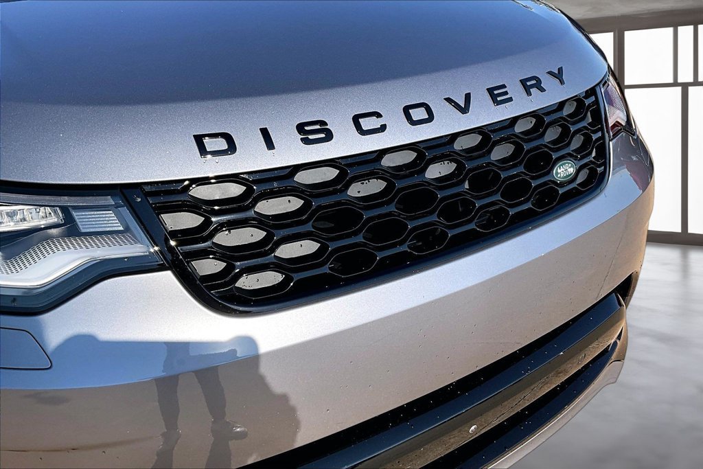 Certified 2026 Land Rover Discovery Dynamic SE AWD/4WD image 29