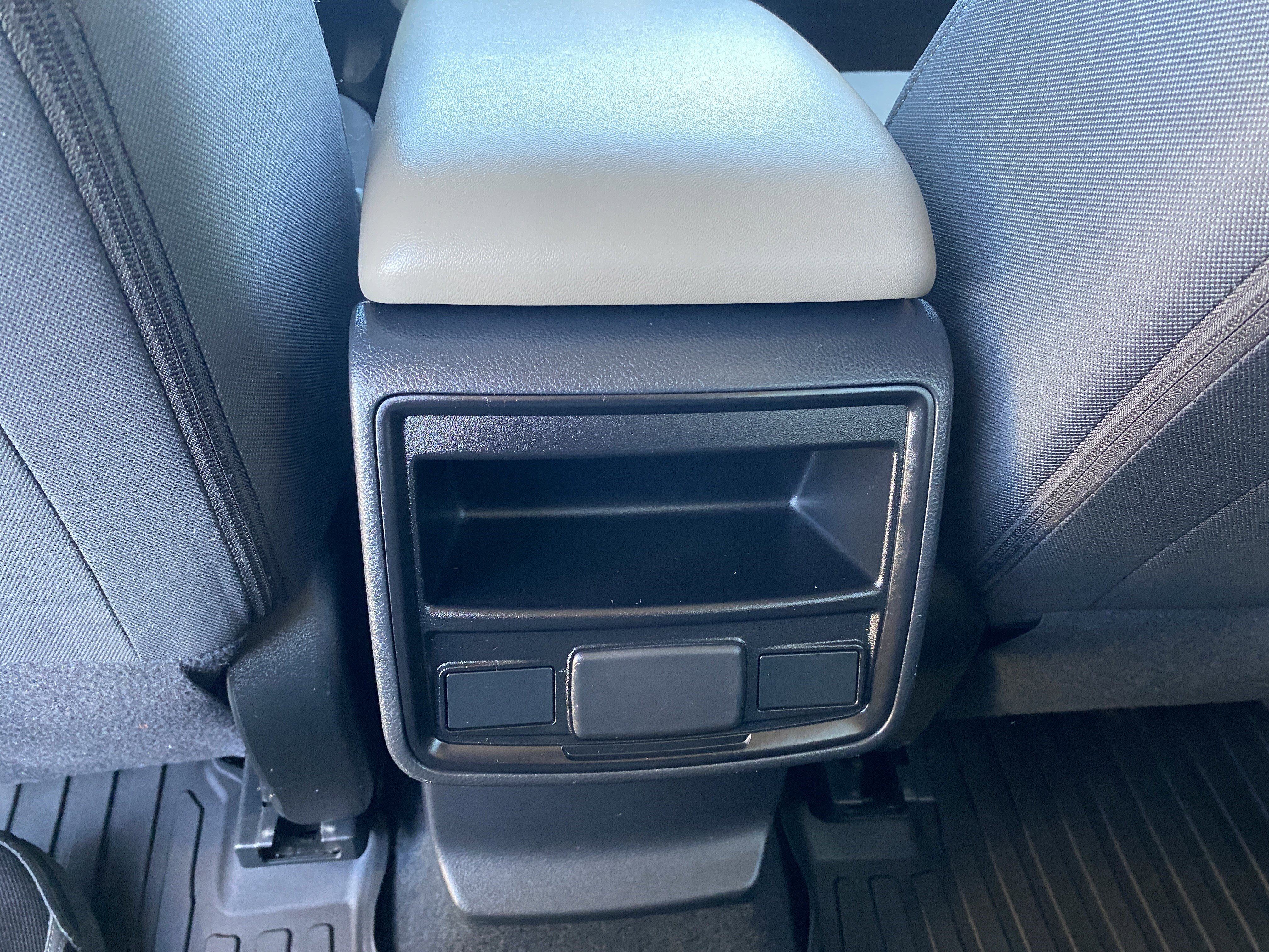 Used 2023 Subaru Forester image 32