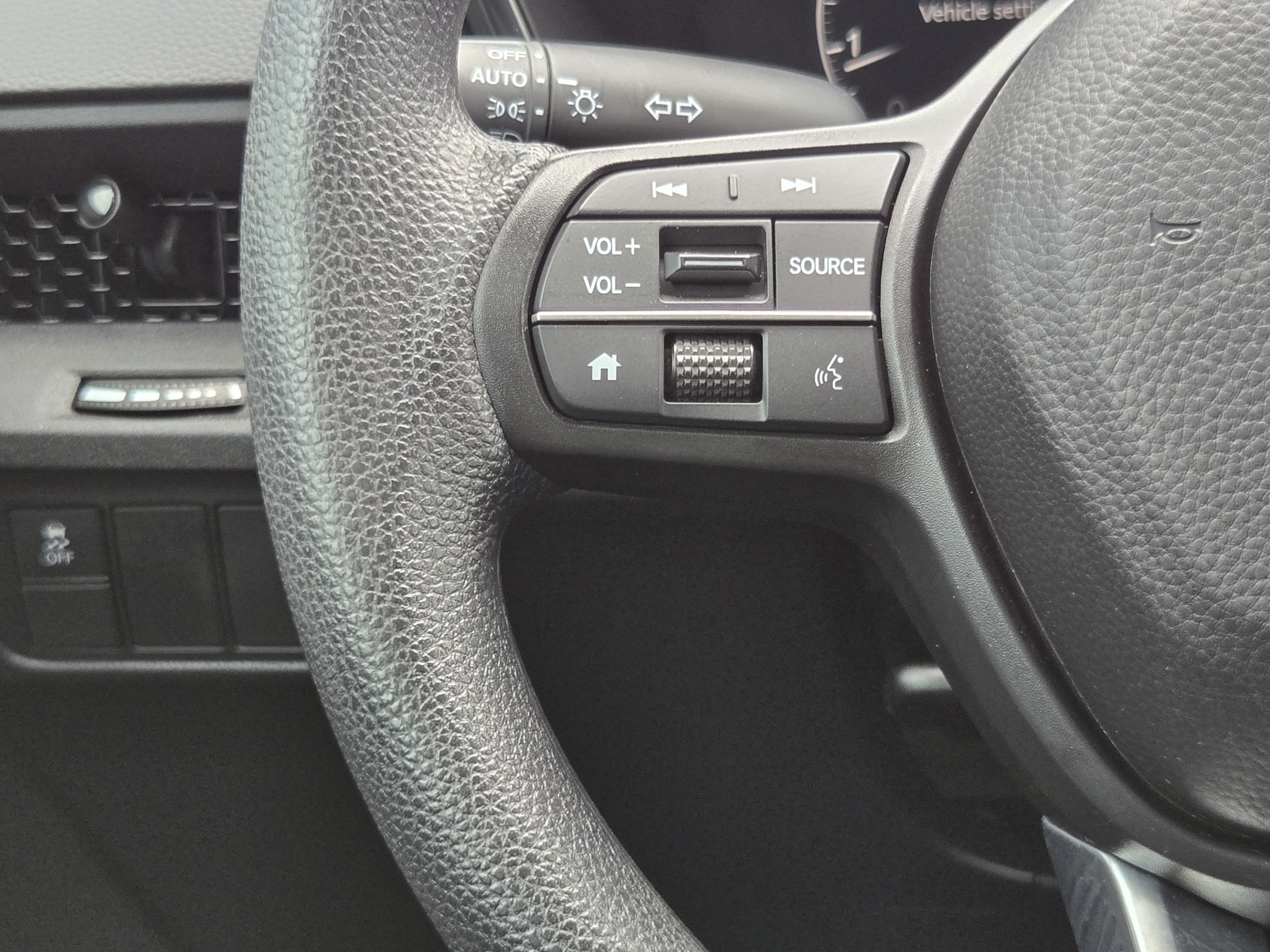 Certified 2025 Honda CR-V EX image 26