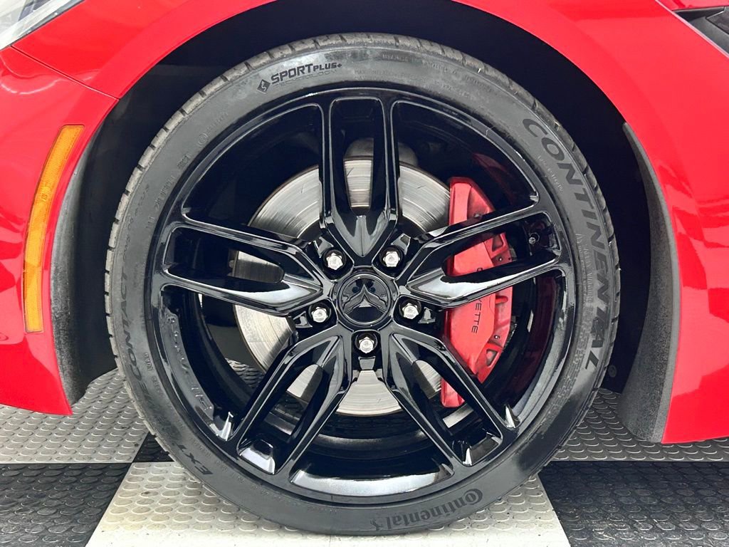 Used 2014 Chevrolet Corvette Stingray Coupe RWD image 8