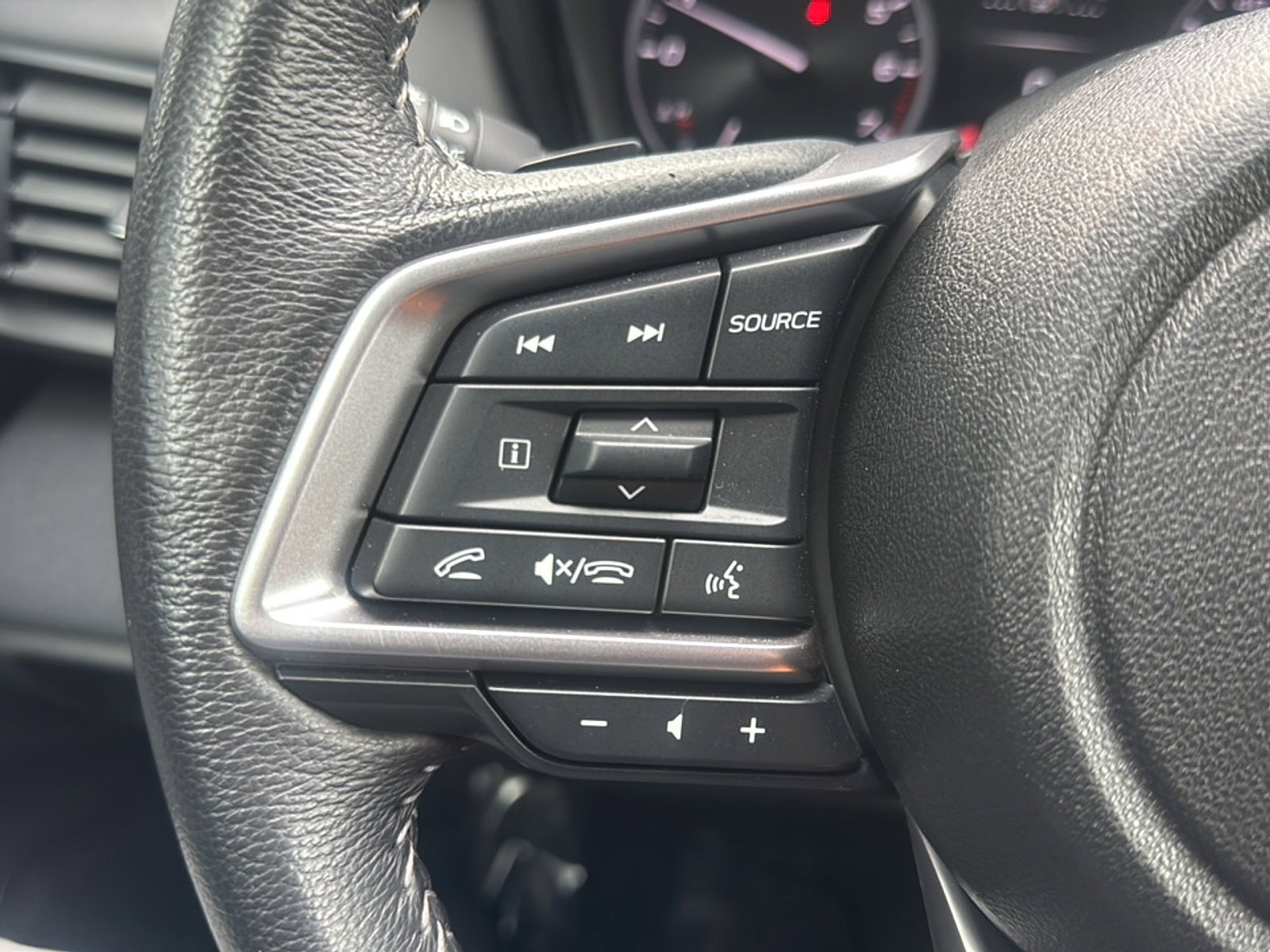 Certified 2024 Subaru Outback Premium AWD/4WD image 32
