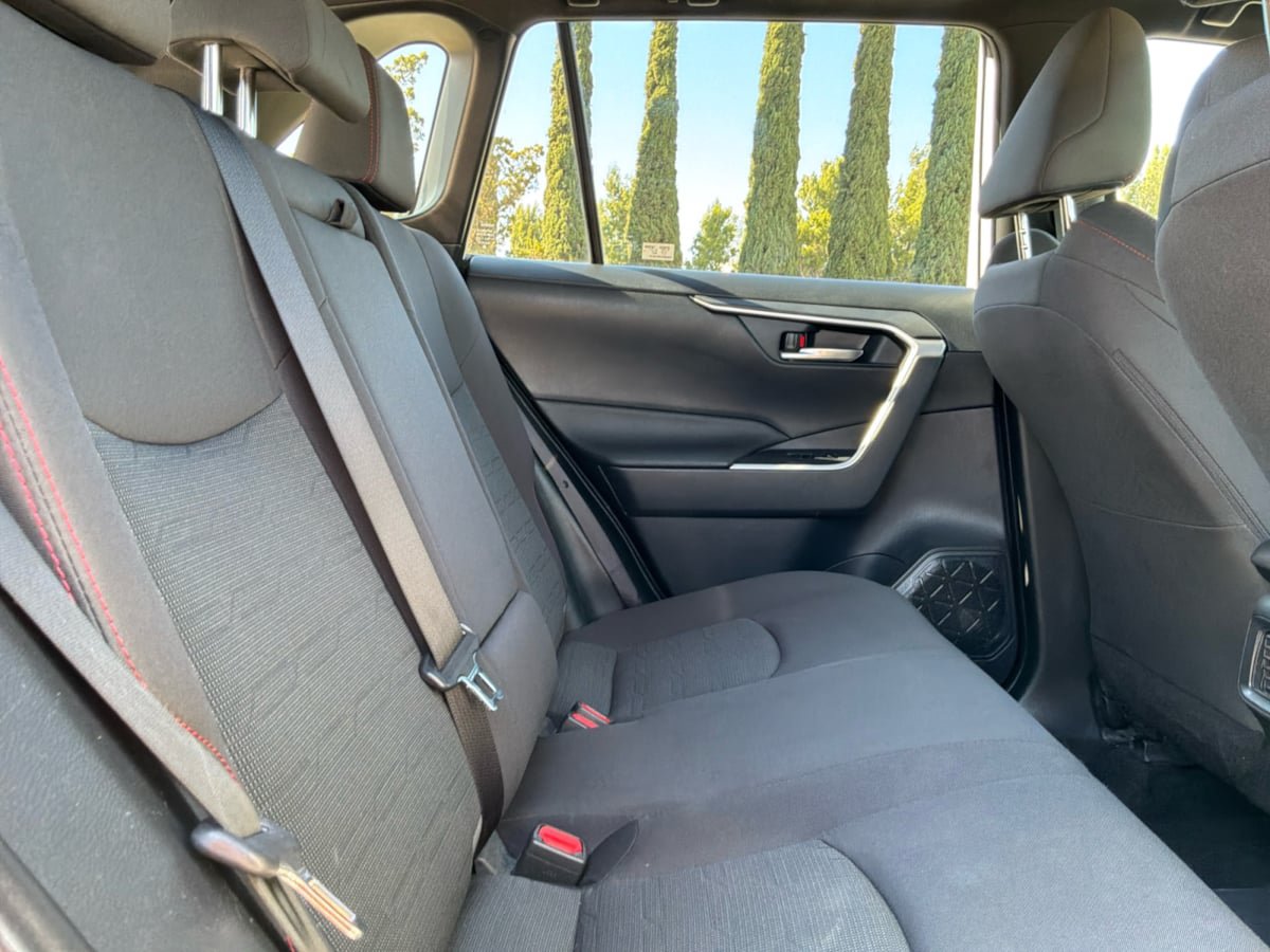 Used 2023 Toyota RAV4 SE w/ Weather & Moonroof Package AWD/4WD image 20
