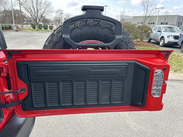 Used 2023 Jeep Wrangler Unlimited Rubicon w/ Cold Weather Group image 24