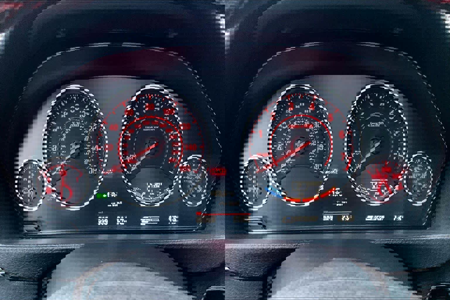 Used 2018 BMW 330e image 26