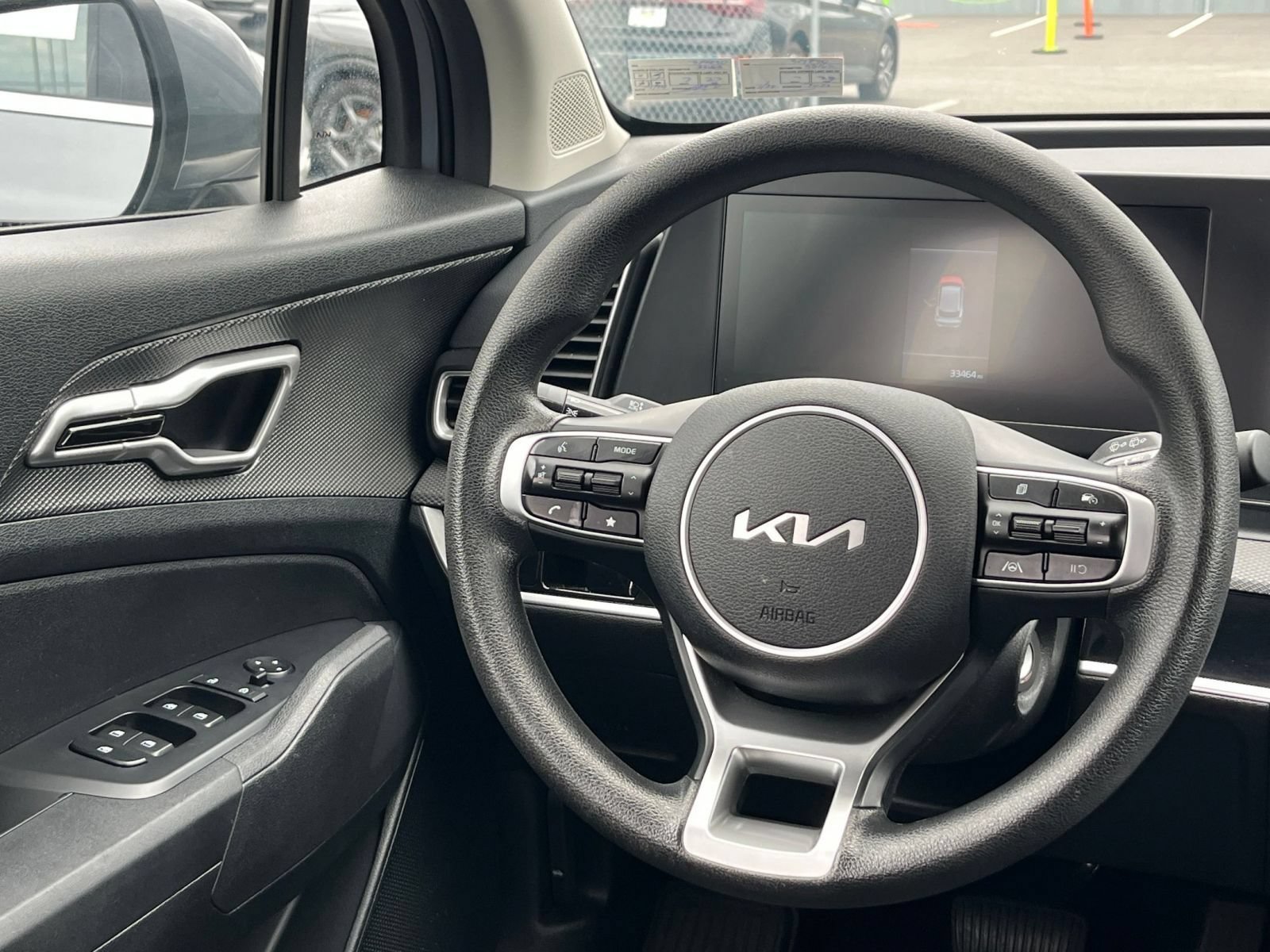 Used 2025 Kia Sportage LX FWD image 22
