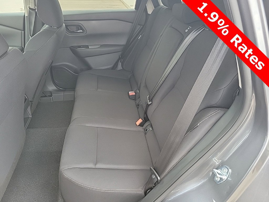 New 2026 Nissan Rogue S image 32