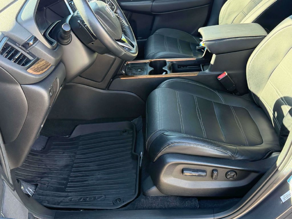 Used 2022 Honda CR-V Touring image 26