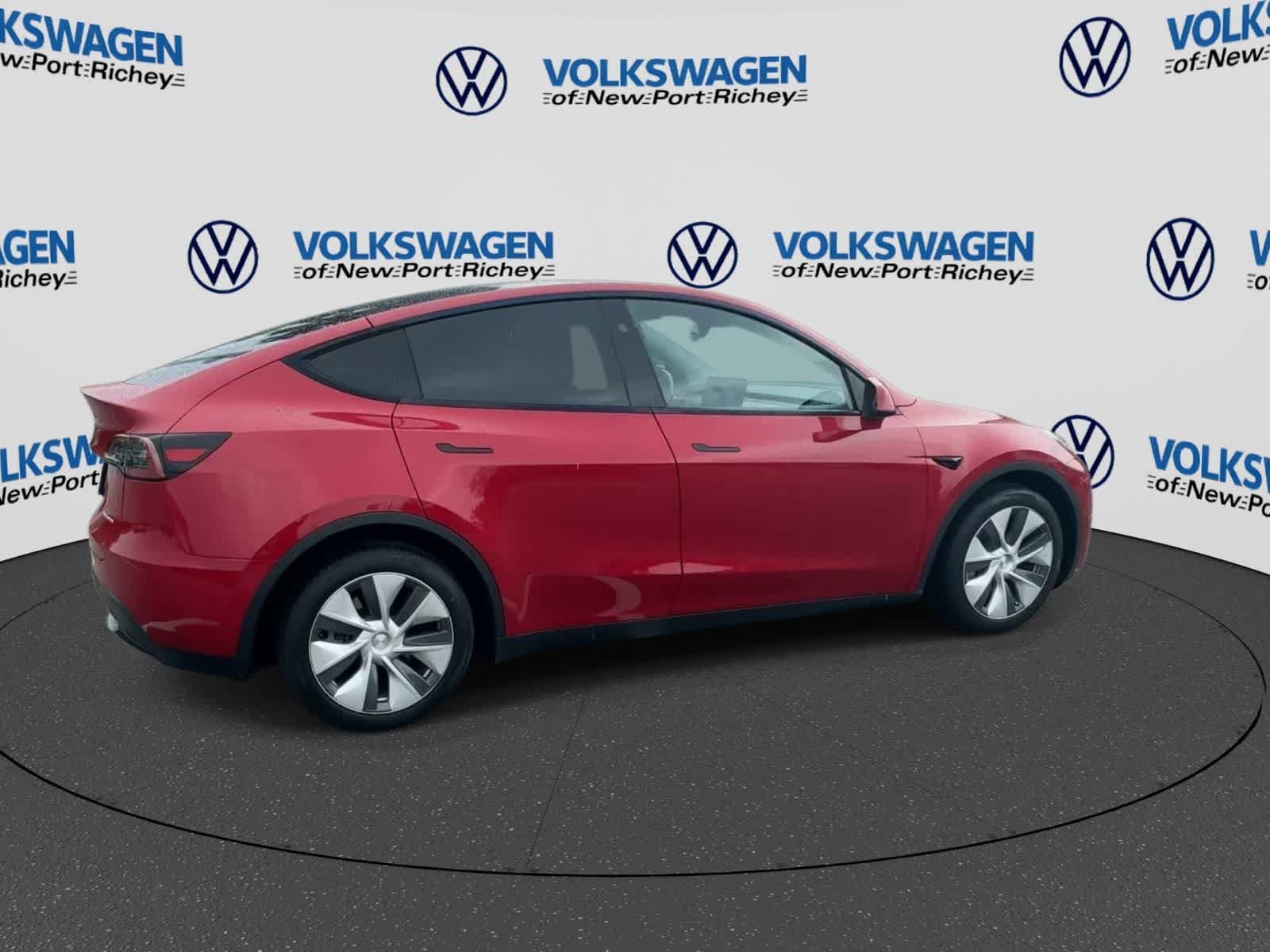 Used 2023 Tesla Model Y Long Range AWD/4WD image 8