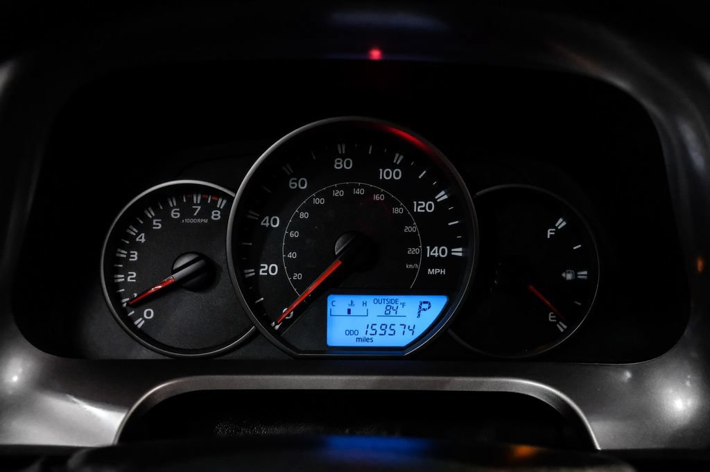 Used 2016 Toyota RAV4 LE FWD image 23