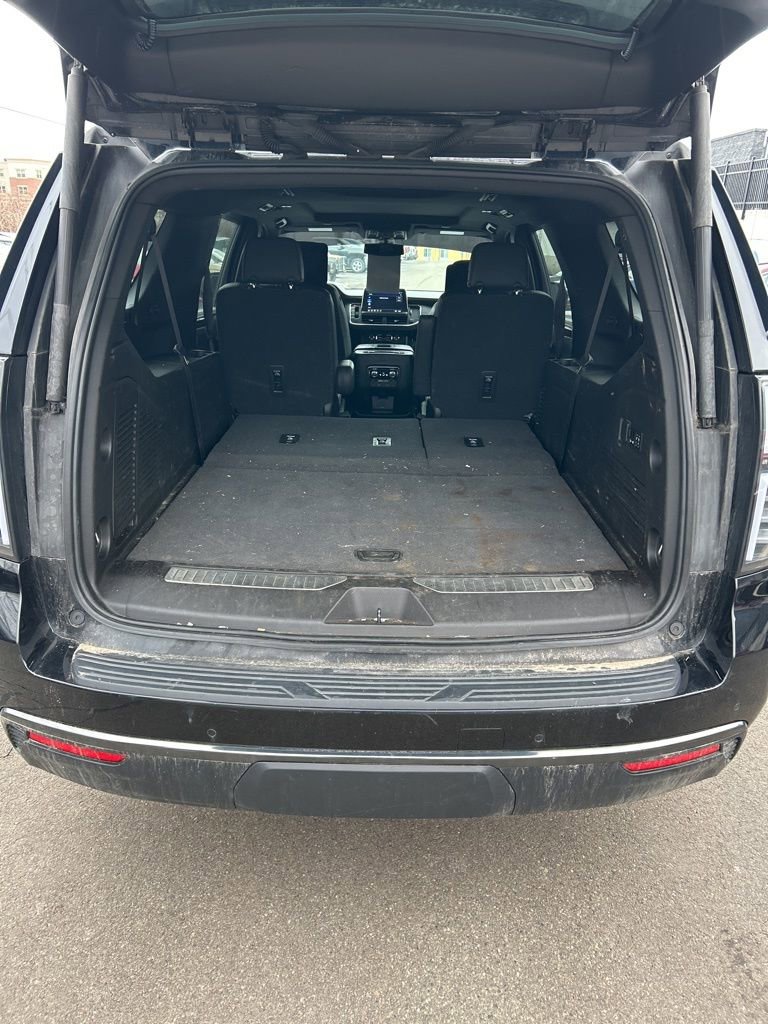 Used 2021 GMC Yukon XL AT4 w/ AT4 Premium Plus Package image 22