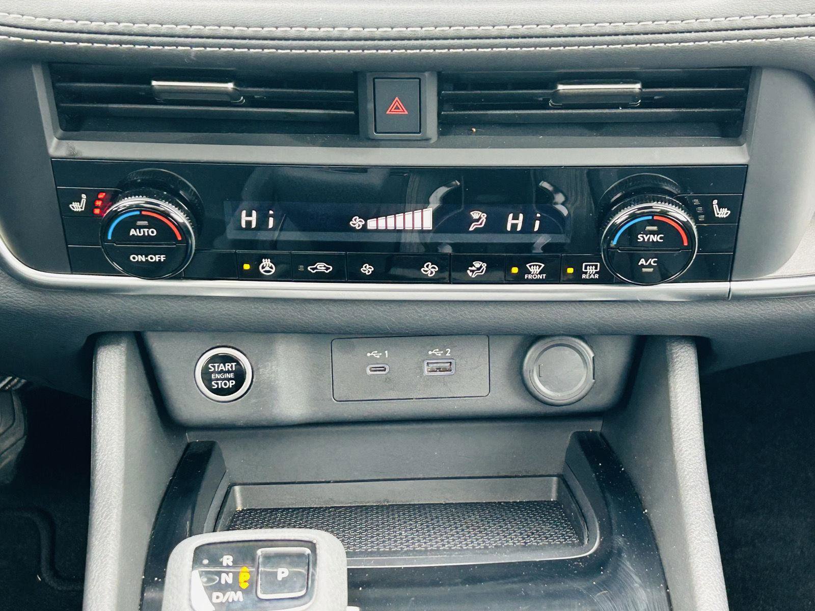 Used 2023 Nissan Rogue SV w/ SV Premium B Package image 22