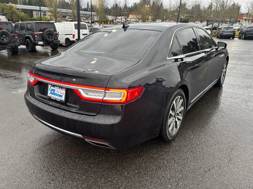 Used 2019 Lincoln Continental Premiere image 5
