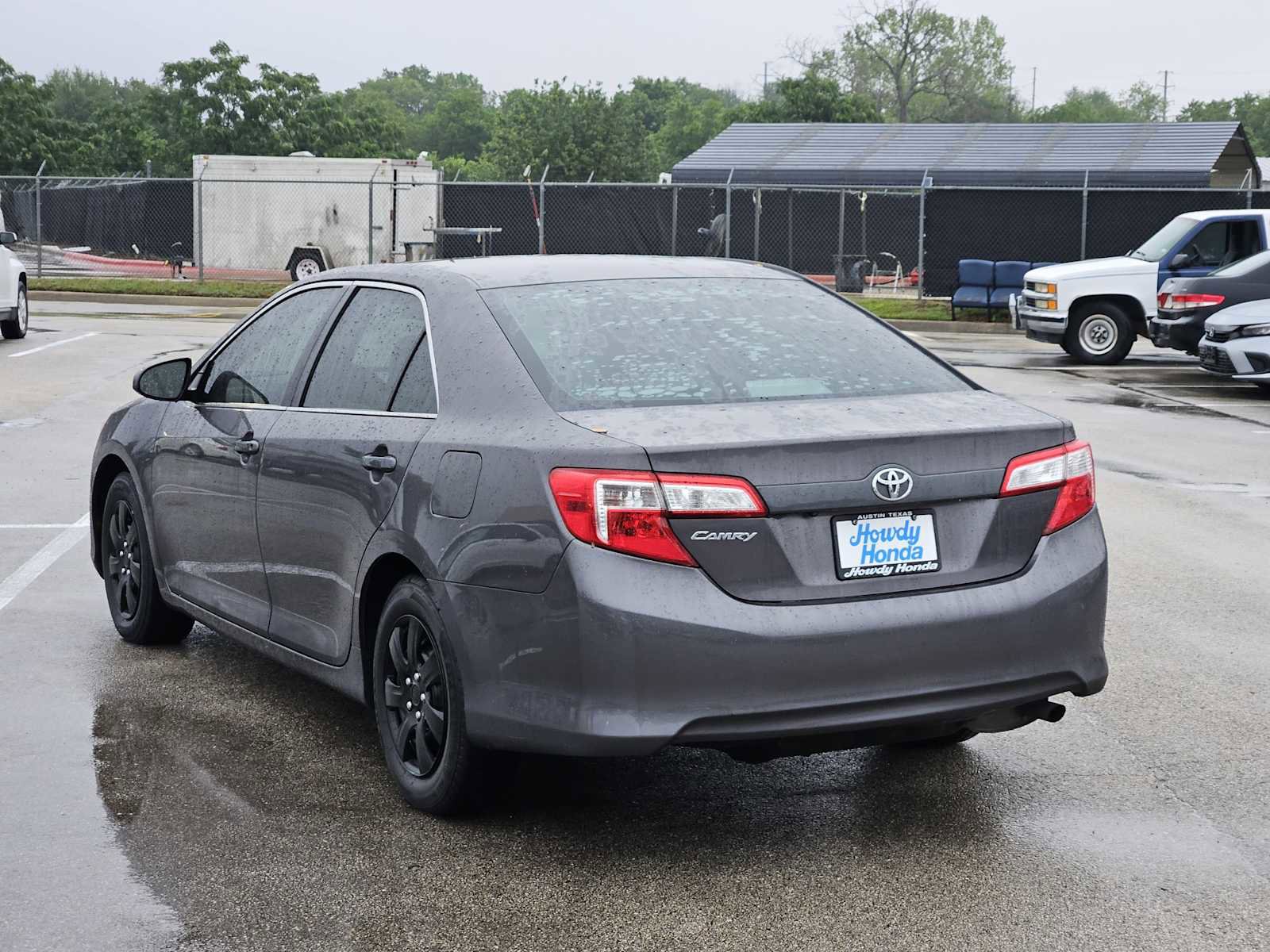 Used 2014 Toyota Camry L FWD image 5