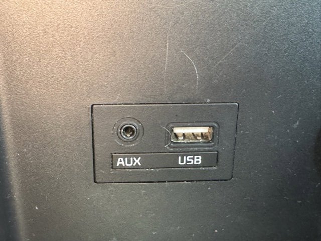 Used 2017 Kia Forte LX image 16