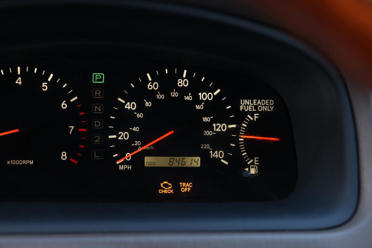 Used 2000 Lexus ES 330 image 38