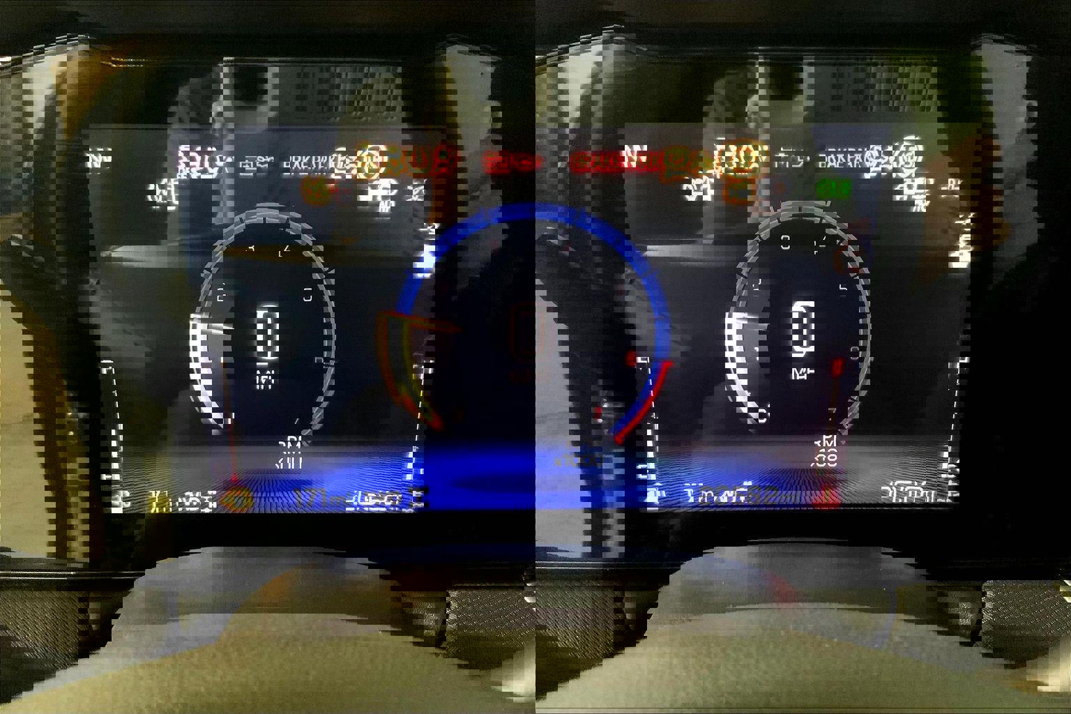 Used 2025 Chevrolet TrailBlazer LT AWD/4WD image 20