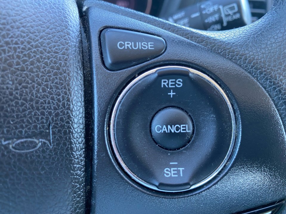 Certified 2021 Honda HR-V LX image 24