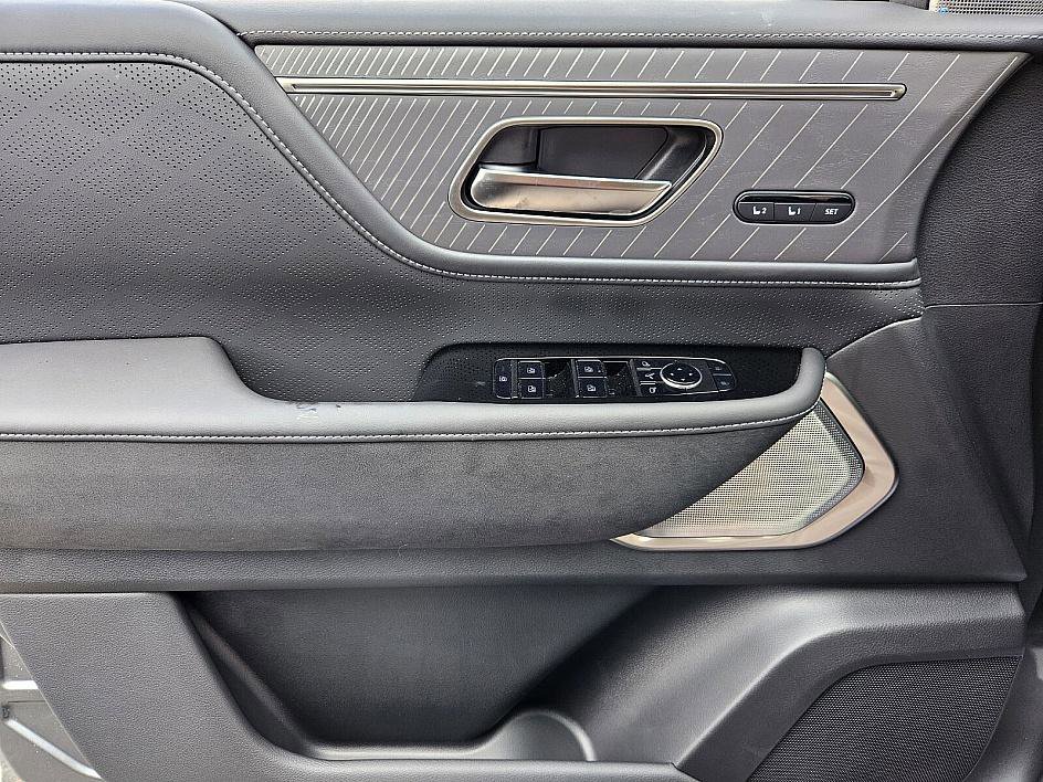 New 2026 INFINITI QX80 Autograph w/ Premium Cargo Package image 29