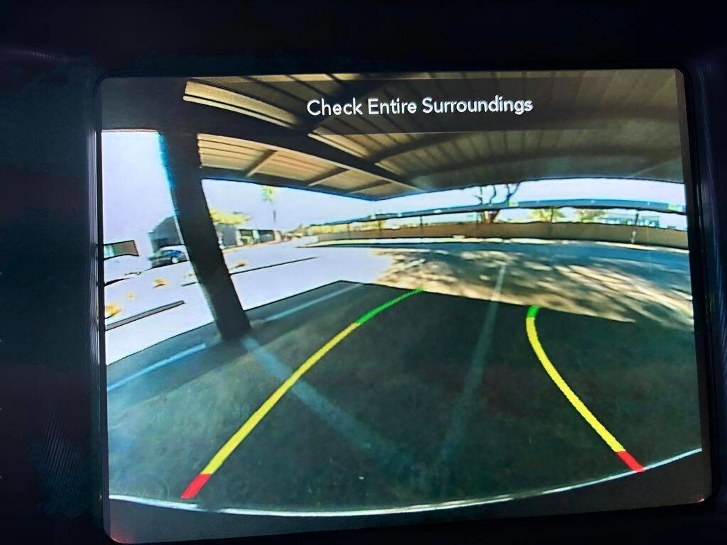 Used 2022 Dodge Charger GT image 13