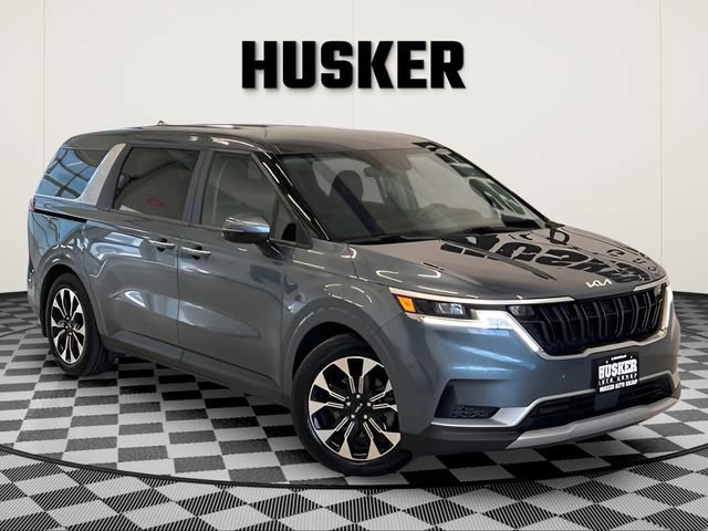 Used 2024 Kia Carnival EX FWD video 1