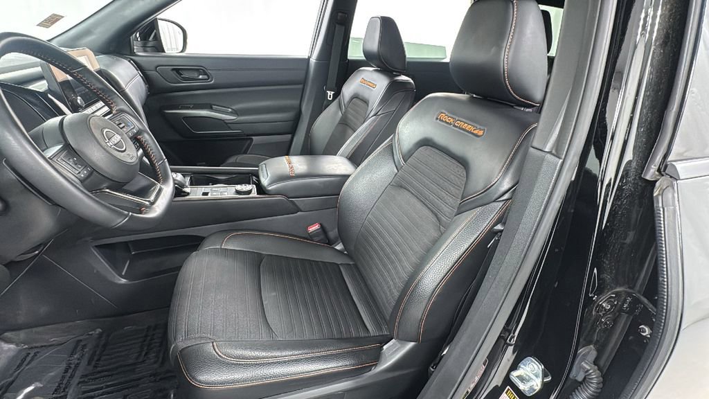 Used 2024 Nissan Pathfinder Rock Creek image 10