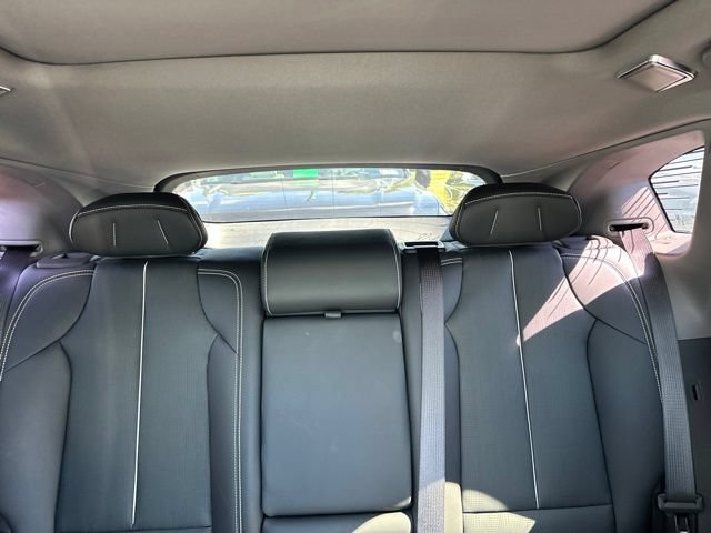 Certified 2025 Cadillac Optiq Luxury 2 w/ LPO, Floor Liner Package AWD/4WD image 9