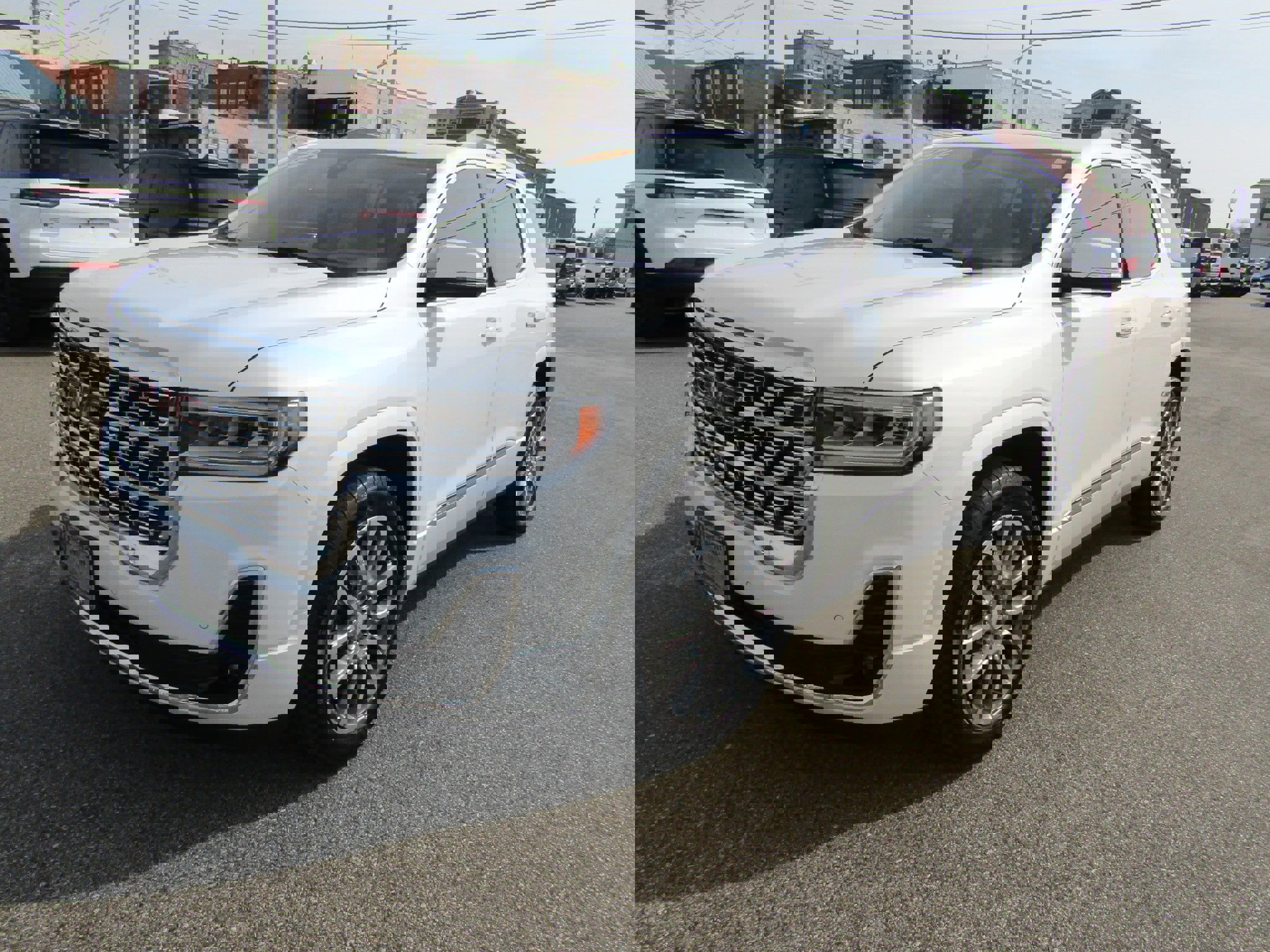 Used 2023 GMC Acadia Denali w/ Denali Ultimate Package image 7