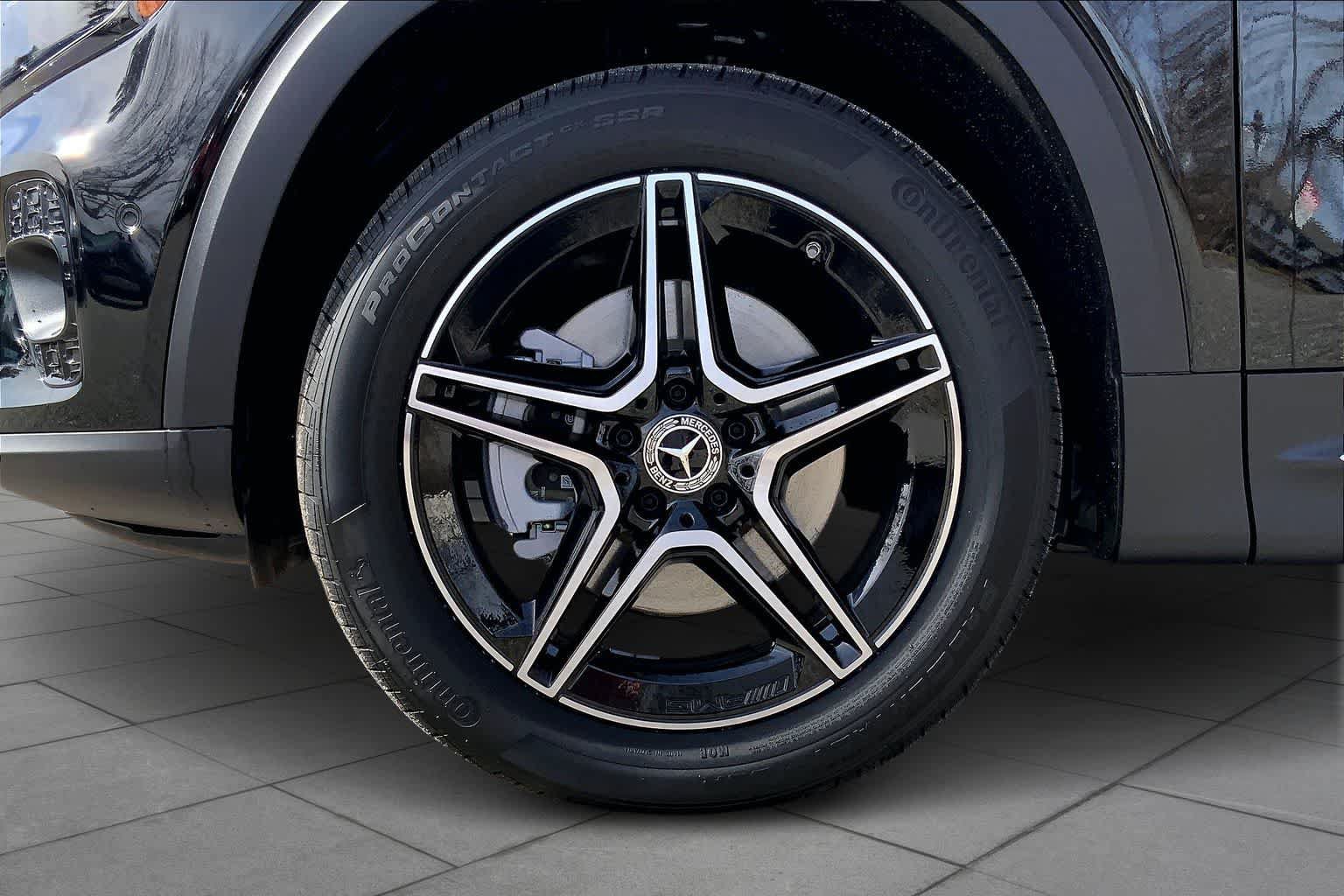 New 2026 Mercedes-Benz GLB 250 4MATIC image 15