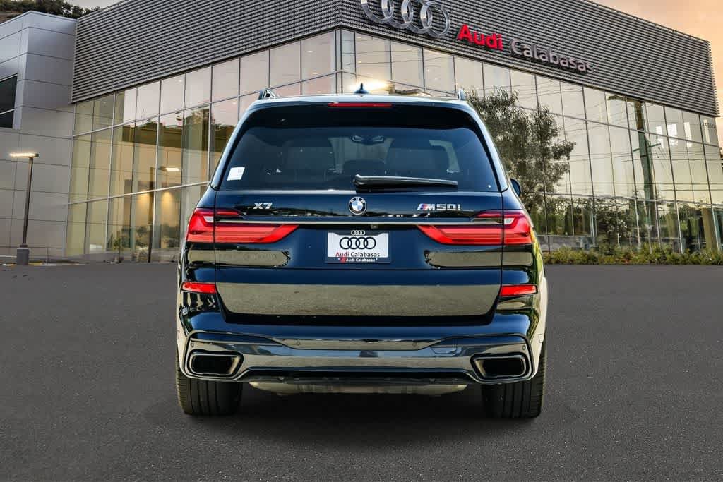 Used 2022 BMW X7 M50i w/ Dynamic Handling Package AWD/4WD image 3