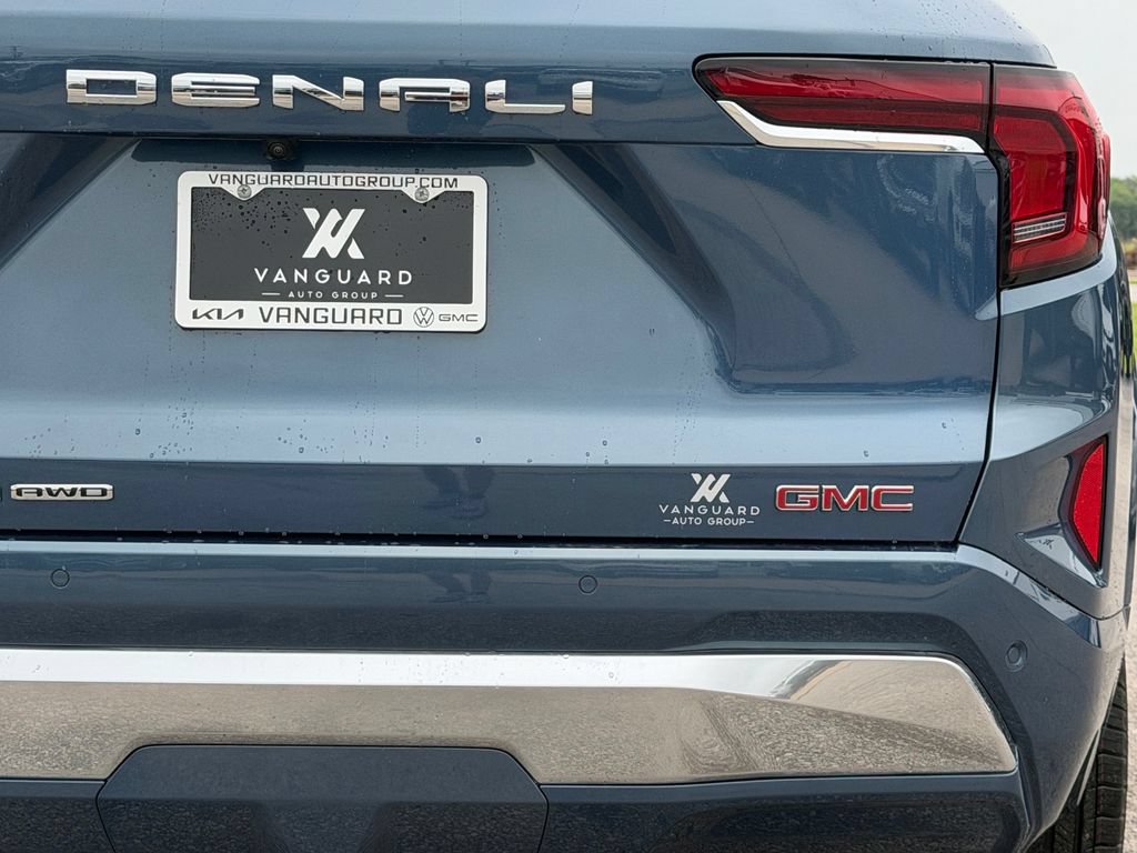 New 2026 GMC Terrain Denali w/ LPO, Floor Liner Package AWD/4WD image 7