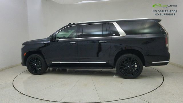 Used 2023 Cadillac Escalade ESV Premium Luxury image 74
