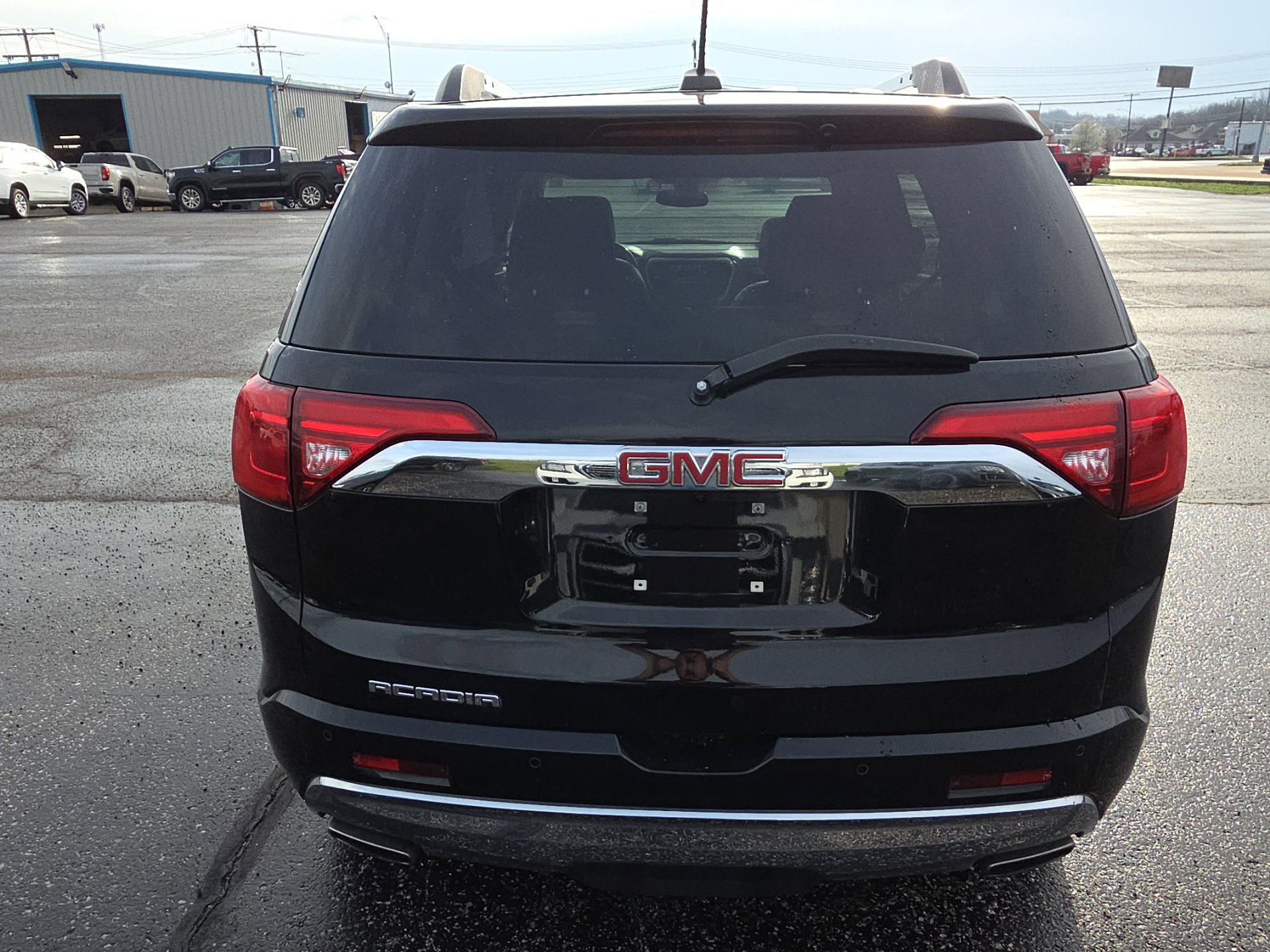 Used 2019 GMC Acadia Denali w/ Technology Package image 5