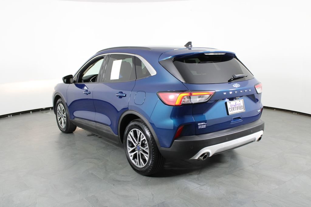 Used 2020 Ford Escape SEL image 3